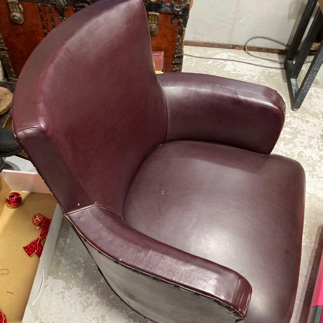 ⭐️アンティークレザー　スタッズ　バーガンディ レザー 1人掛け アームチェア