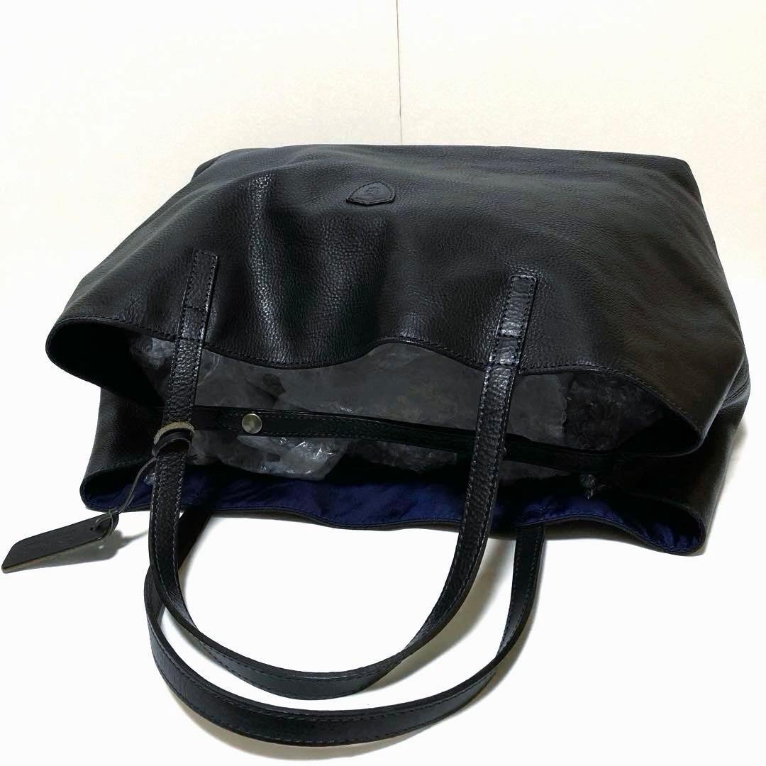新品同様✨フェリージ トートバッグ 11/91ネイビー A4可 チャーム レザー