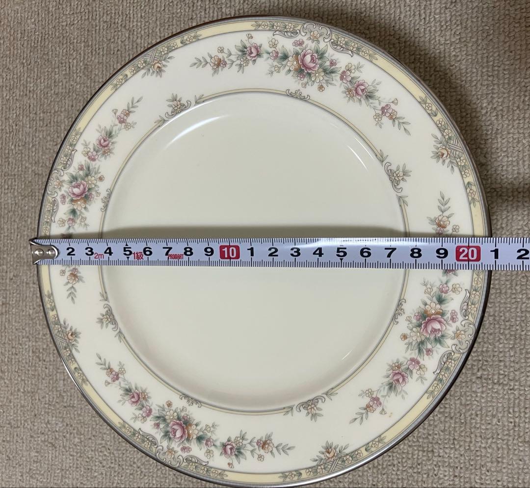 ノリタケ 9729 シェナンドー ヴィンテージ クリーム＆フローラル