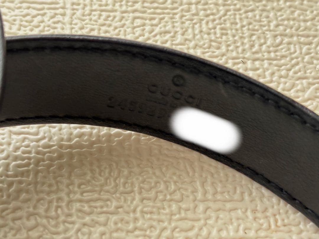 美品 GUCCI ブラックファーイヤーマフ 収納袋付き