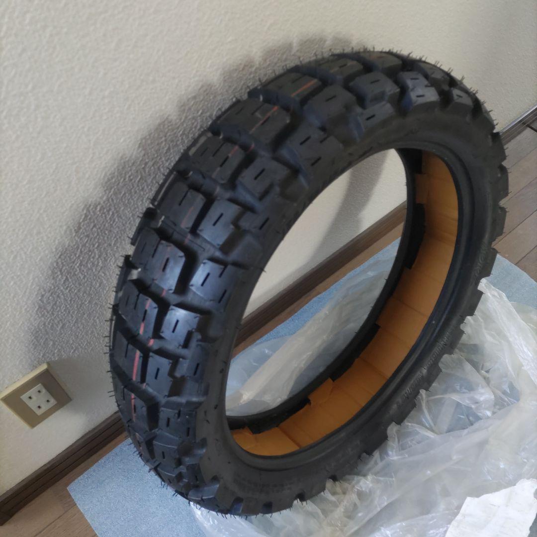 バイク　　タイヤ 150/70B18