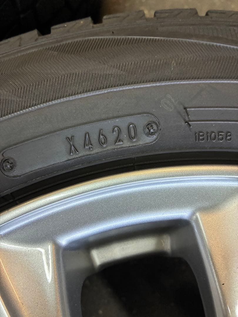 旧アクア、旧パッソ、旧ヴィッツに❗️165/70R14スタッドレスセット❗️