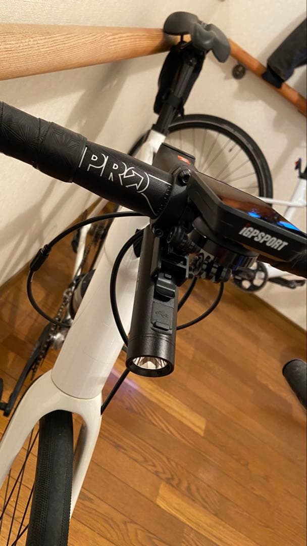 TREK ロードバイク ホワイト