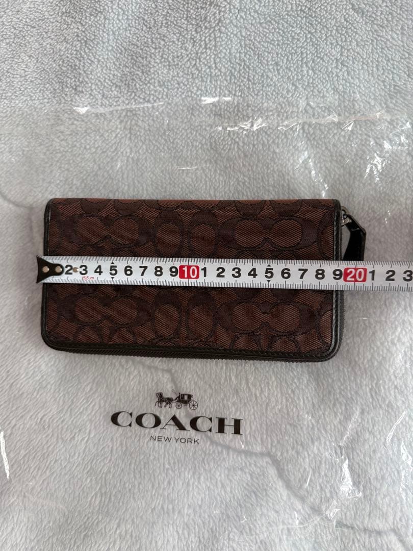 COACH ロゴパターン 長財布　新品未使用