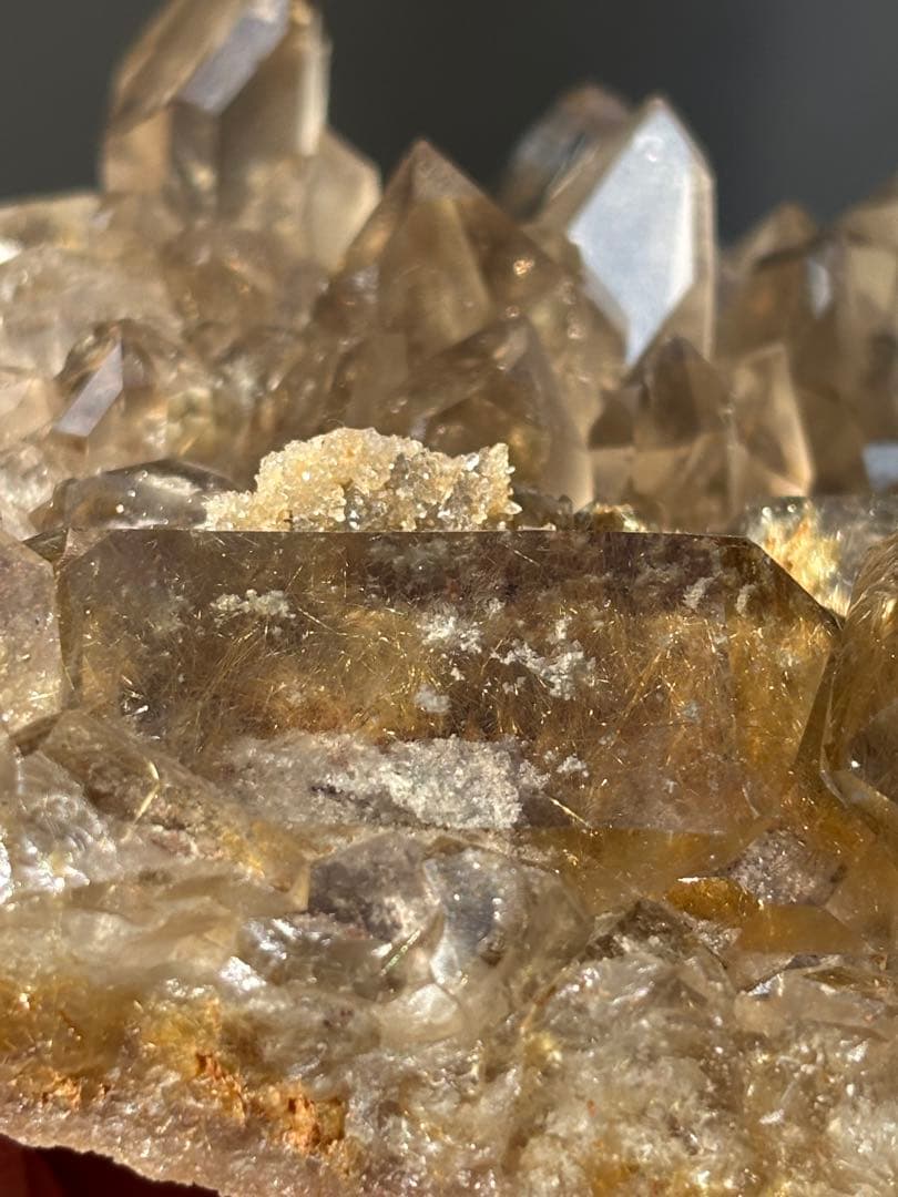 ゴールドルチルクォーツ　クラスター　346g ライトスモーキー　全体ルチルあり