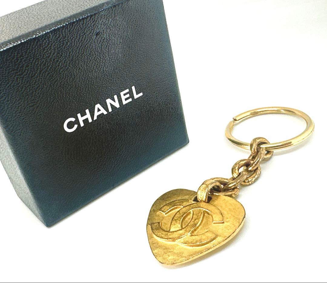 CHANEL シャネル　ココマーク　ハート　キーホルダー　ゴールド　95P