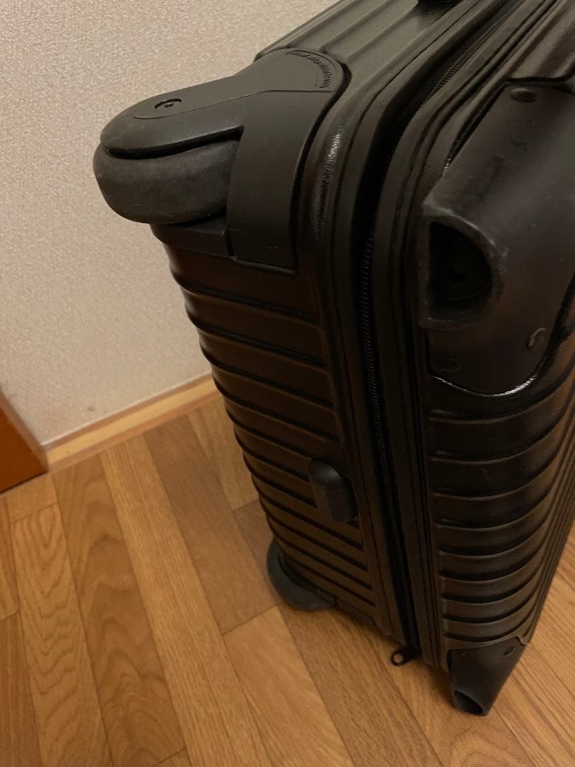【送料込み】機内持込みサイズ リモワ サルサ2輪RIMOWA SALSA黒