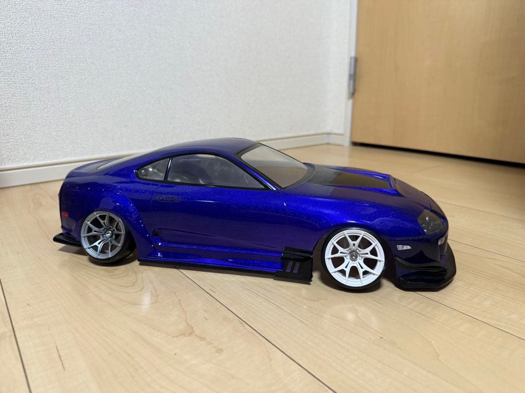 80スープラ　ラジコン　ボディ　ドリフト
