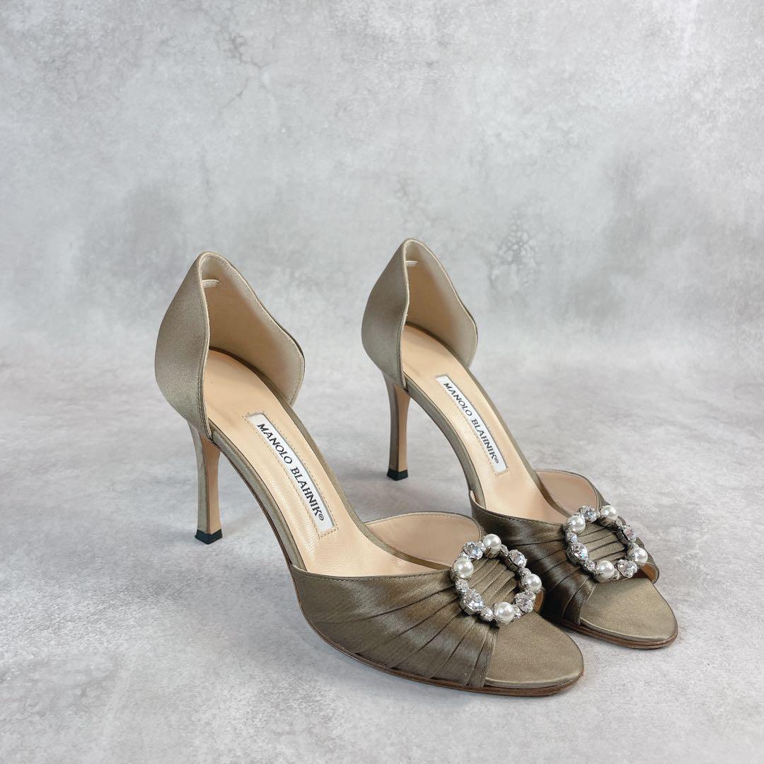 MANOLO BLAHNIK マノロブラニク　サテン　パンプス