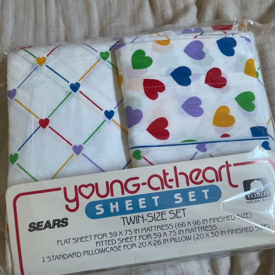 ビンテージシーツ　デッドストック3点セットカラフルハート