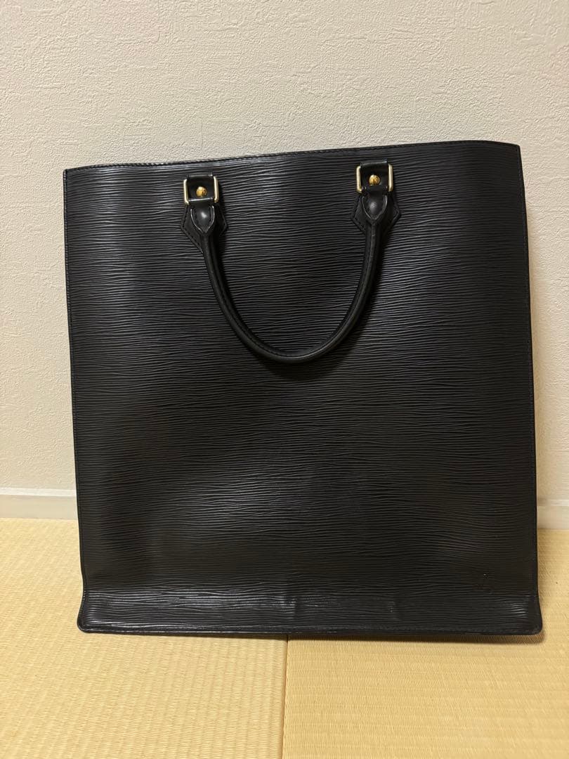 ルイヴィトン エピ サックプラ PM トートバッグ ブラック