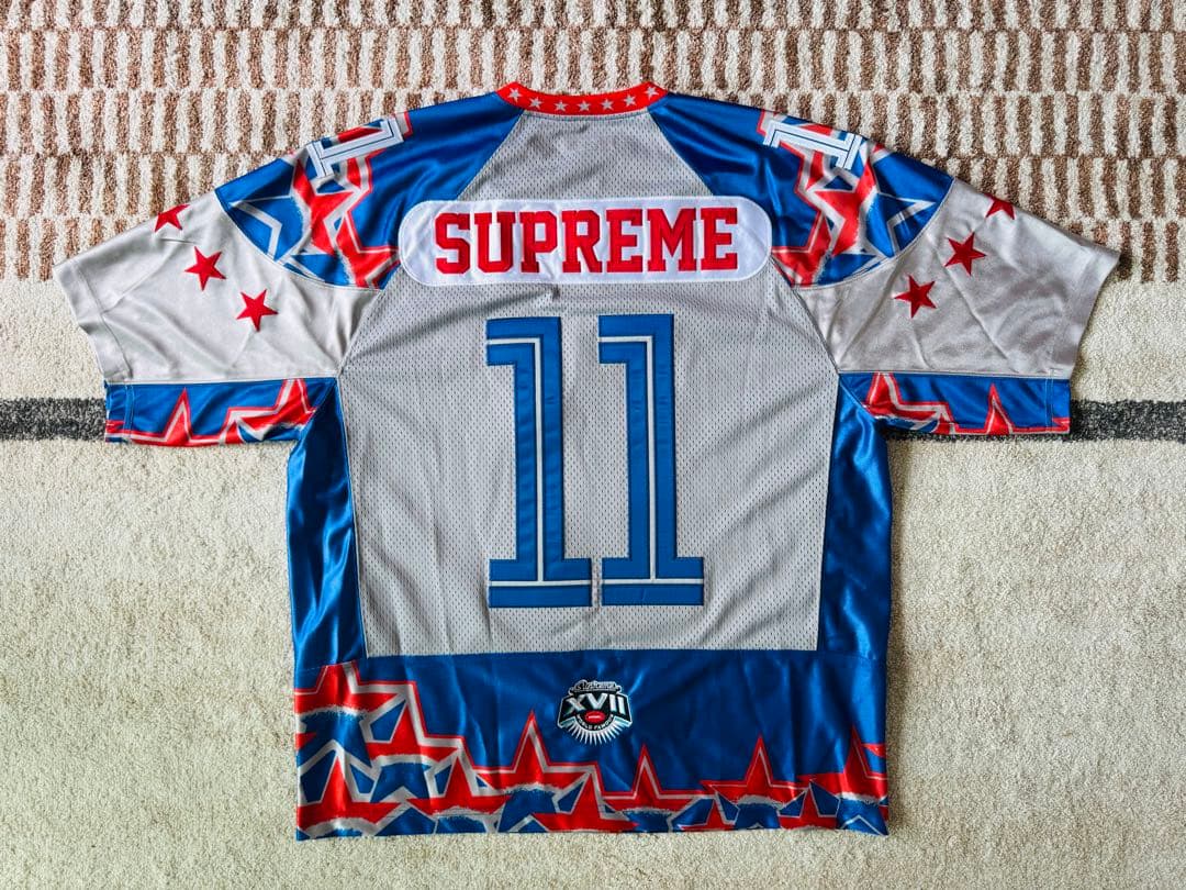 新品国内シュプリーム25SSスターフットボール半袖シャツ Mユニフォームデニム