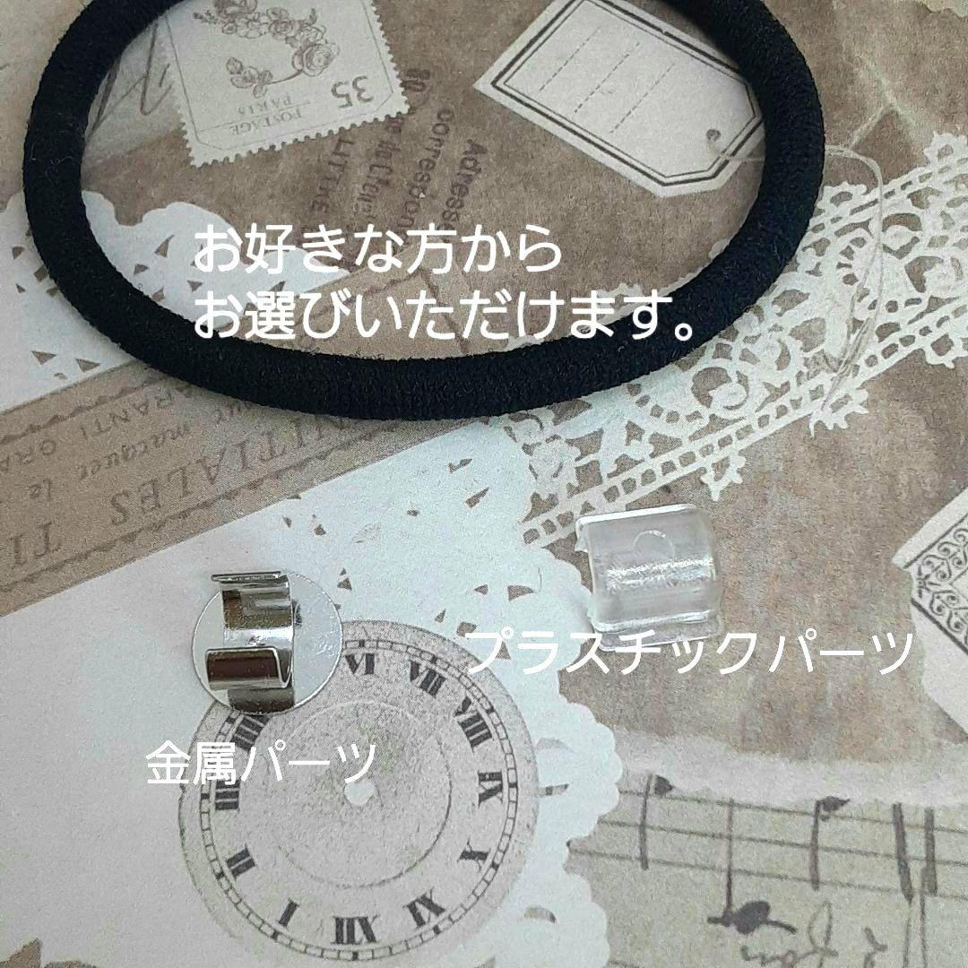 ＃317 クリスマス✴トナカイ✴雪の結晶✴レジンヘアゴムキーホルダーブローチ