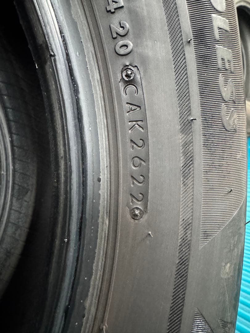 ⭐︎バリ溝⭐︎ 205/60R16 ブリヂストン　VRX2 4本2022年製造