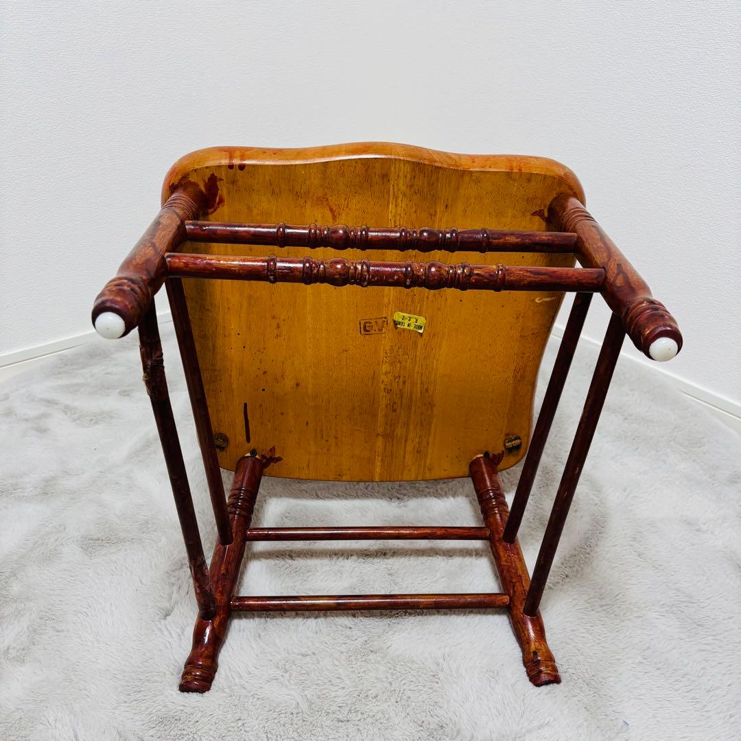 シンリー Shin Lee　椅子　ダイニング　彫刻 オーク材　ウィンザーチェア