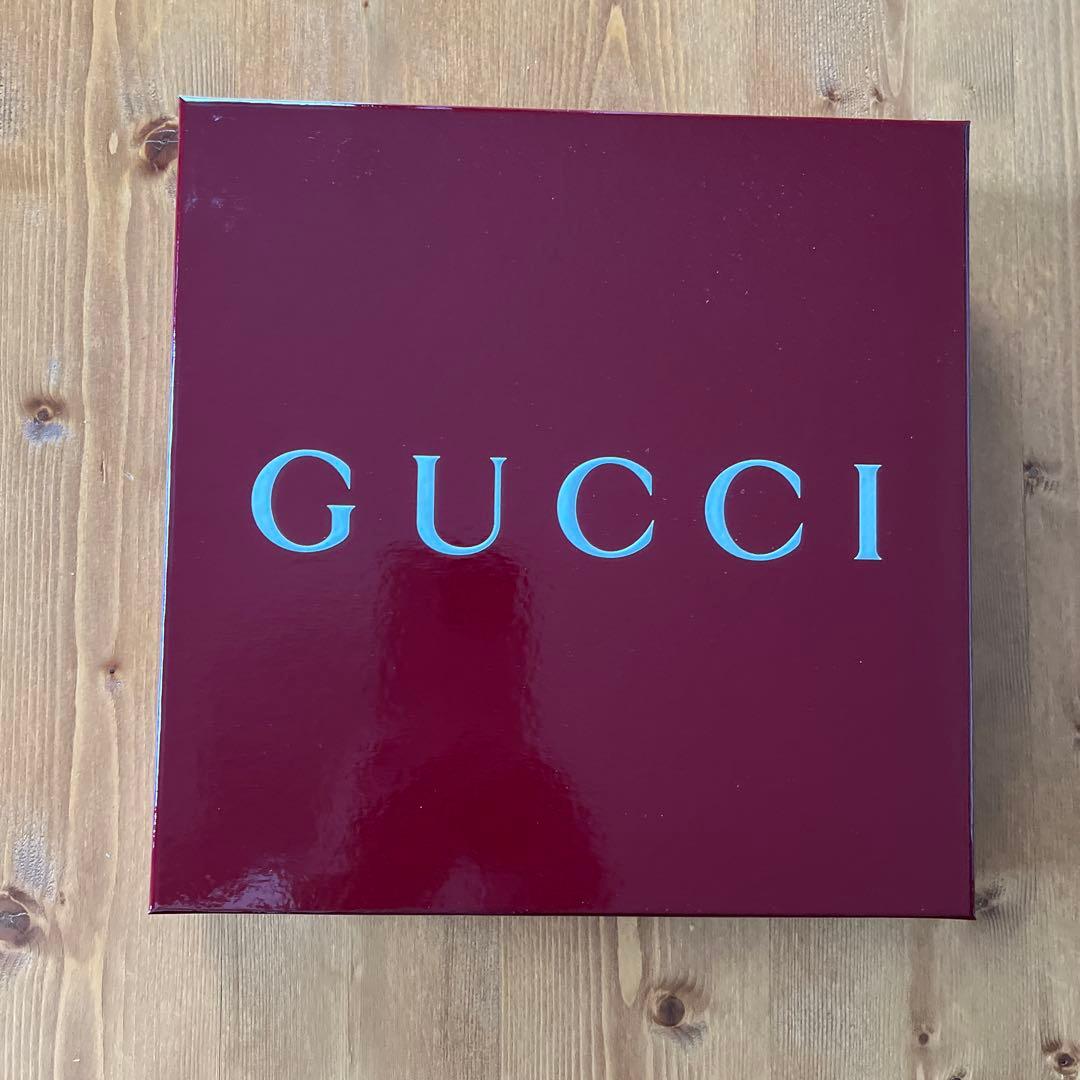 GUCCI グレー リブ編みマフラー