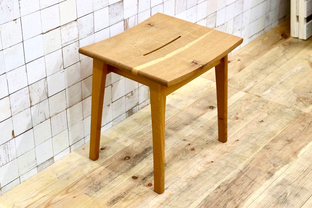 GMIK446C○飛騨産業 / HIDA キツツキ SN610 森のことば スツ