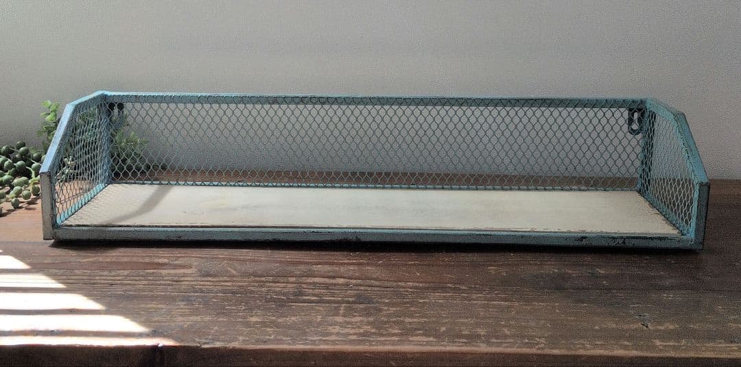 アンティークウォールラック　水色