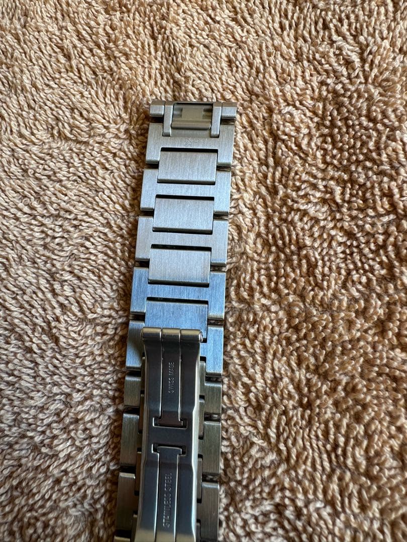 カルティエ(Cartier) tank must　金属ベルト　19MM　未使用品