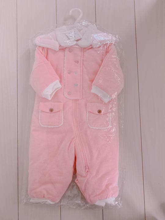 新品タグ付き☆ファミリア　familiar ジャンプスーツ　７０サイズ　ピンク