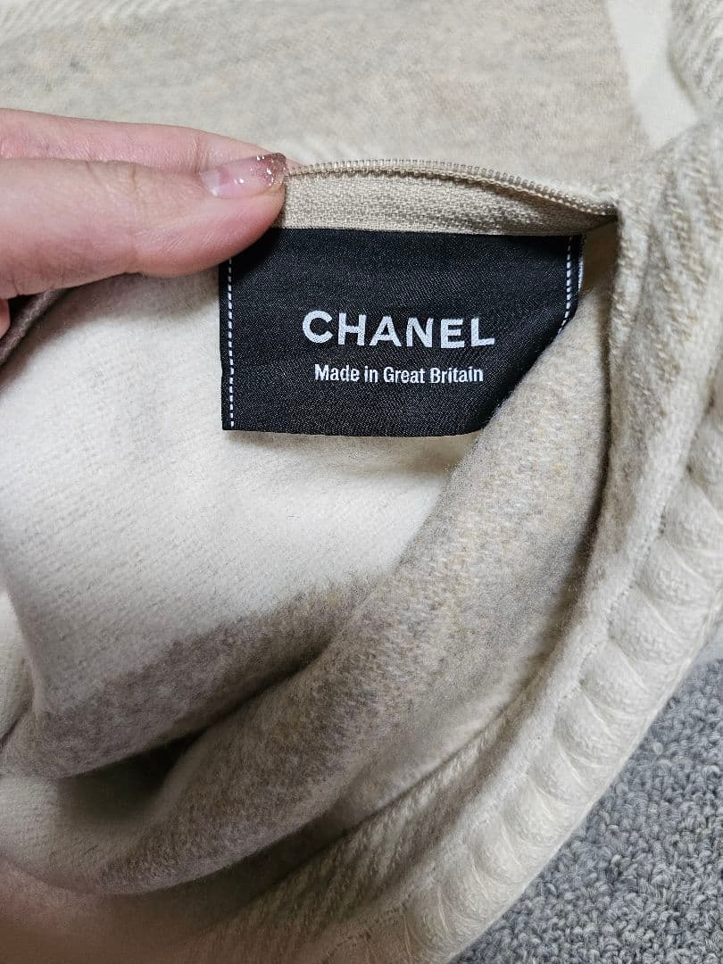 [値下げ中] CHANEL CCロゴ クッションカバー ベージュ シャネル