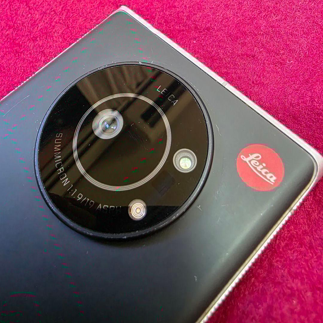 スマートフォン本体 Leica LEITZ PHONE 1 LP-01