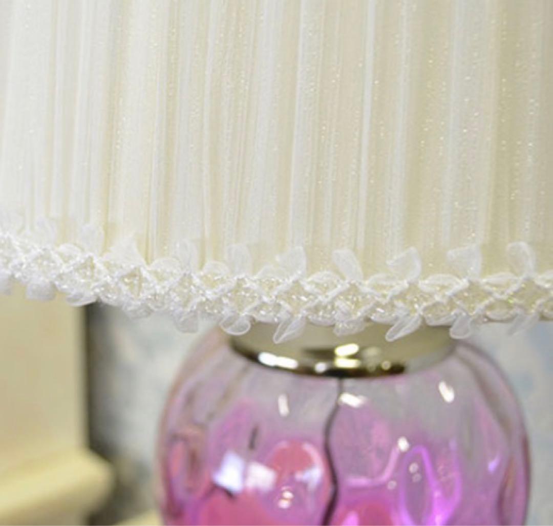 新品☆クラシカルシェードランプ フロアスタンド 照明 電気 white pink