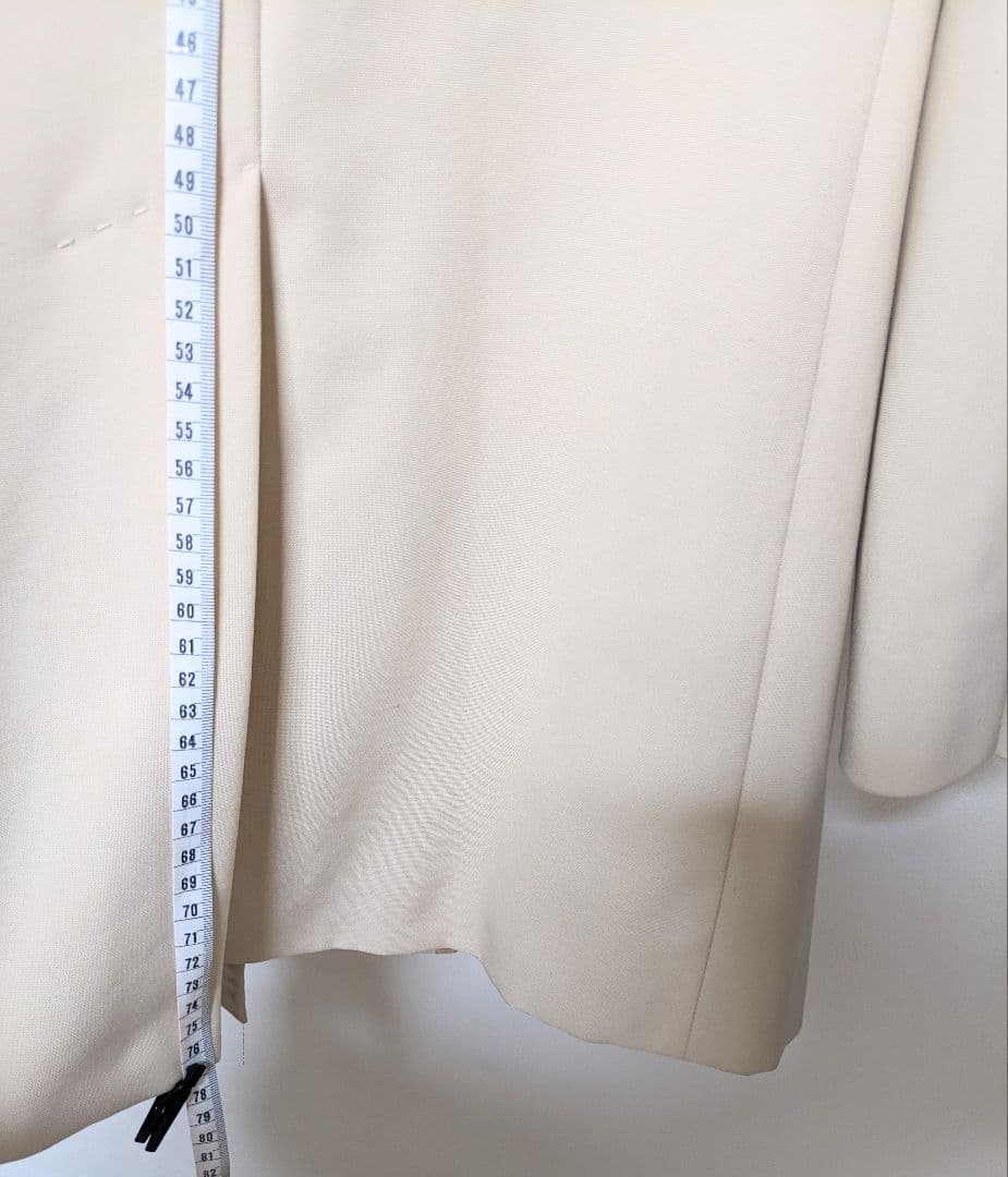MAX MARA ハーフコートイタリア製　サイズUSA6 白タグ(高級)正規品