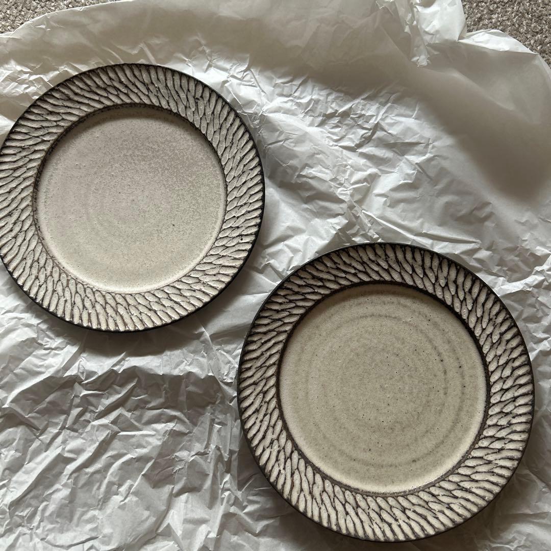 【新品未使用品】山本雅則さん しのぎ リム皿 白 7寸 2枚セット①