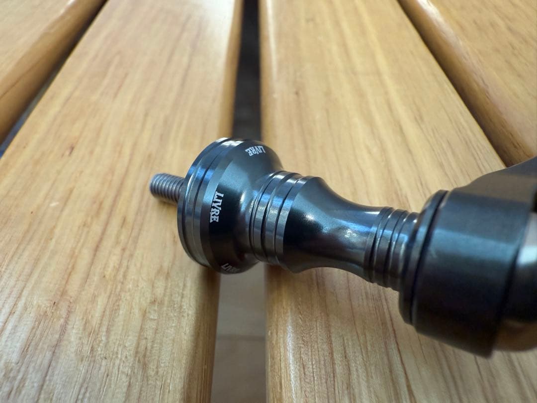 LIVRE リブレ ライトアーム58 EP37 シマノ カスタムハンドル