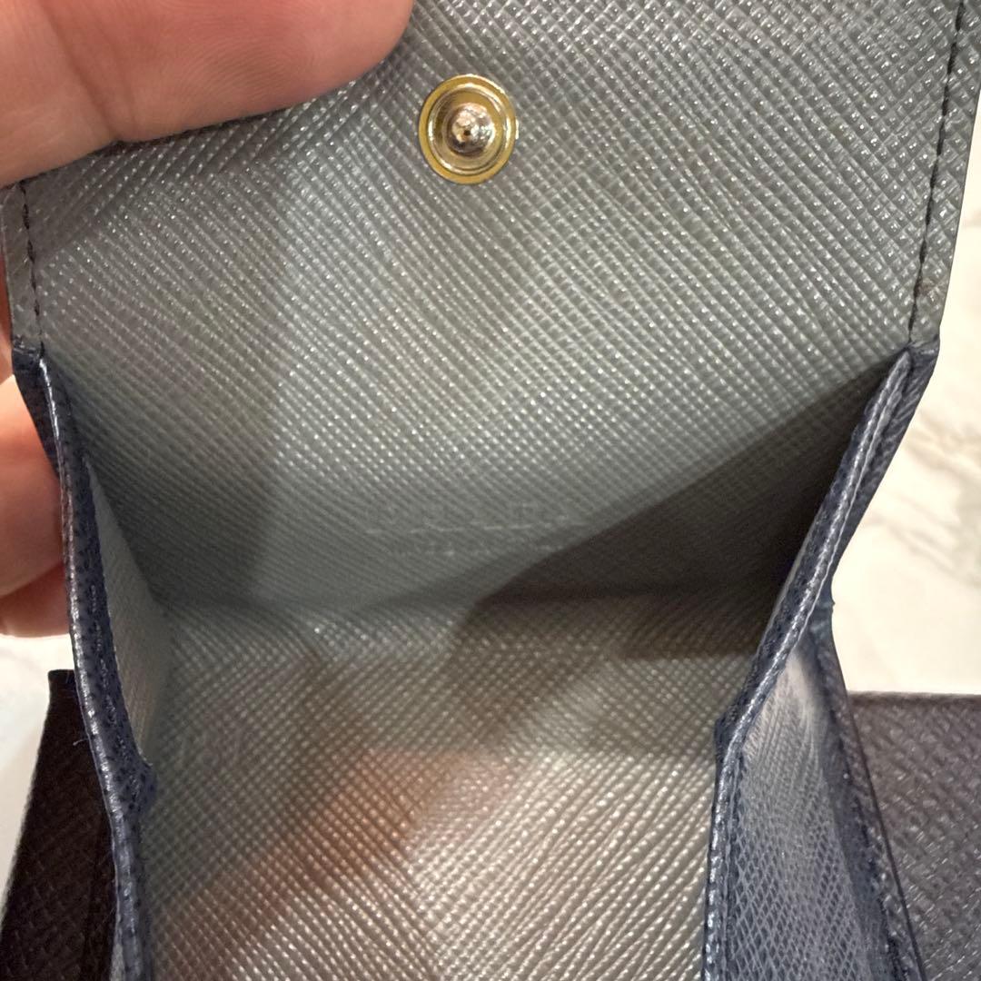 PRADA ネイビー レザー 小銭入れ　百貨店購入