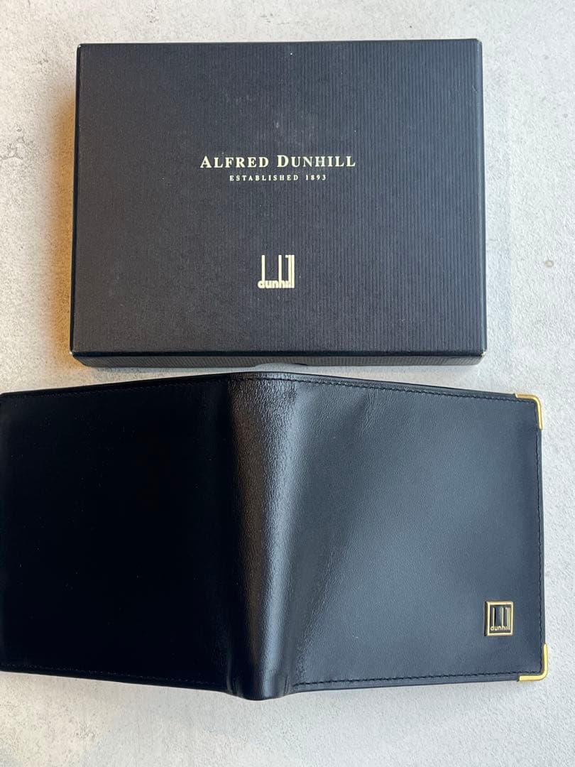 【新品未使用】Alfred Dunhill ブラック 二つ折り財布
