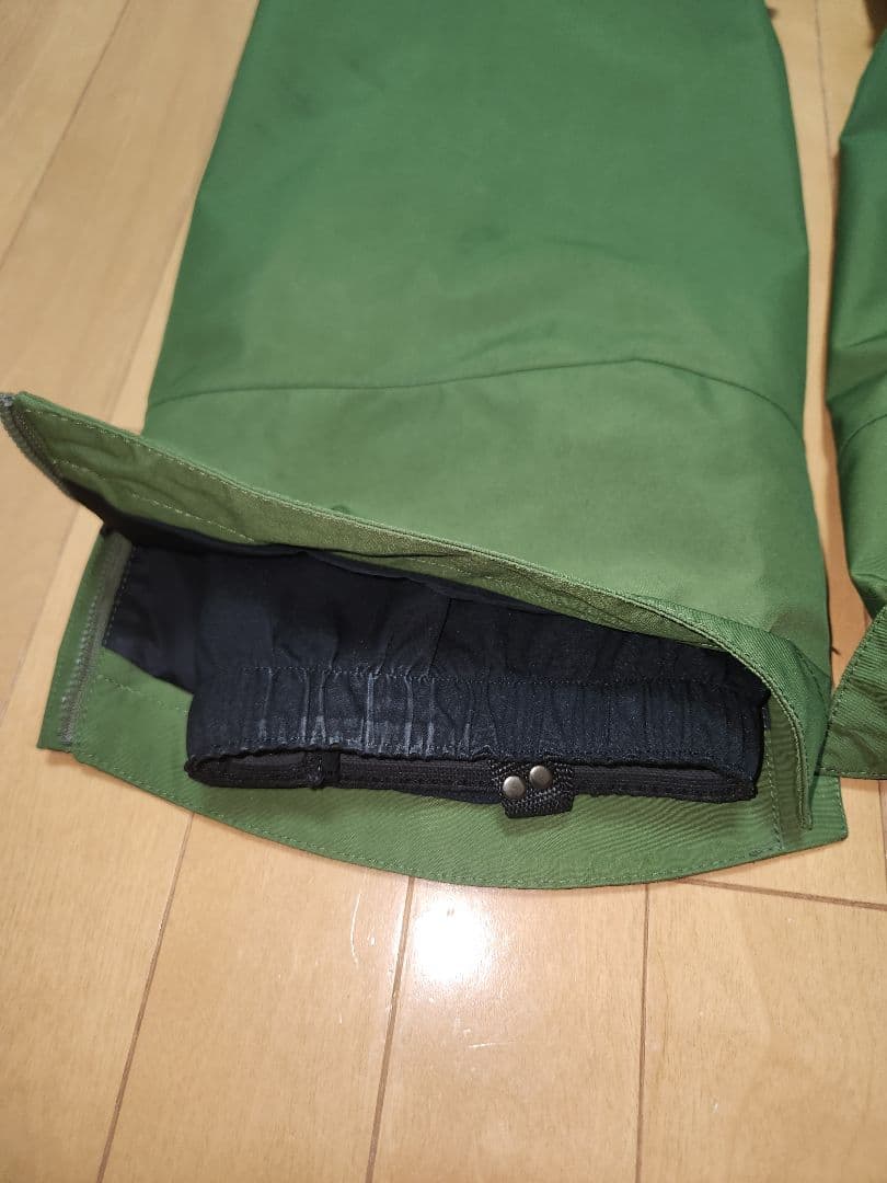 241 スノーボードウェア GORE-TEX Lサイズ