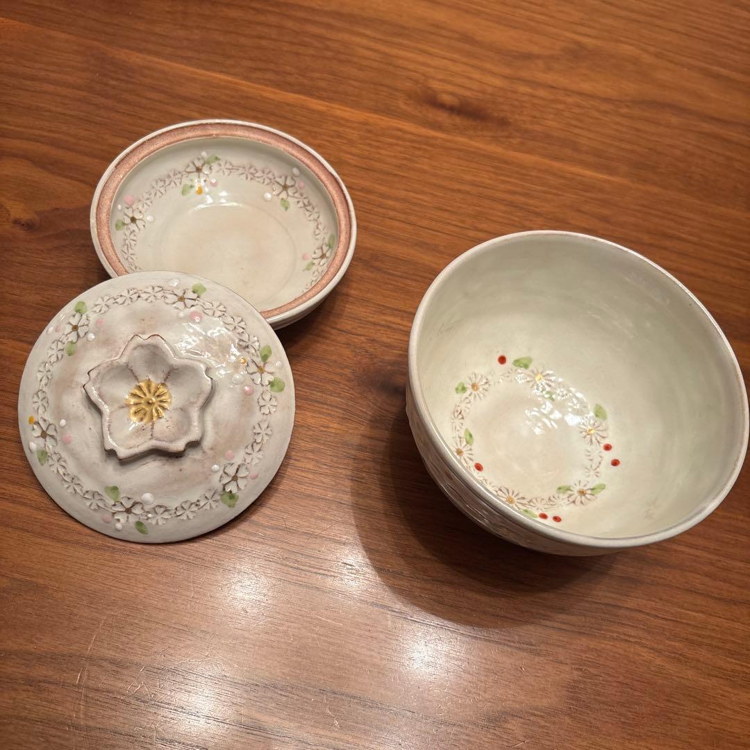 原稔　クリスマスリース茶碗　桜蓋付き容器　2点セット