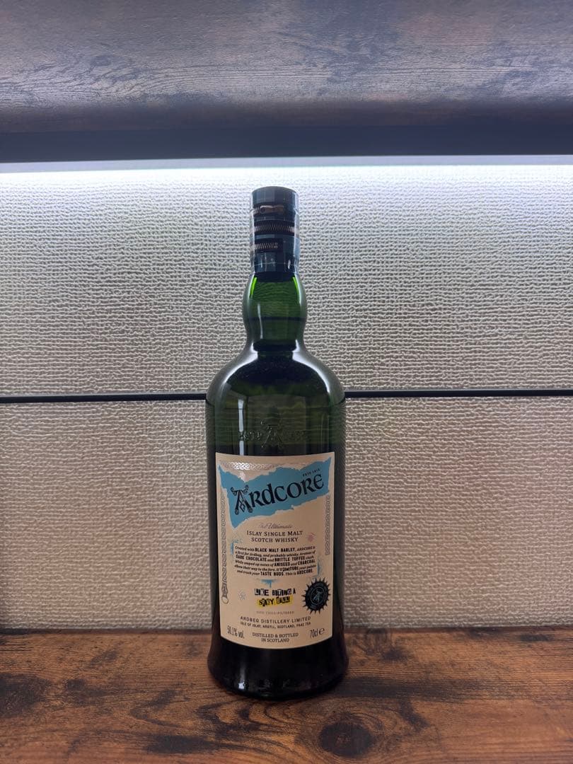 ウイスキー Ardbeg Ardcore 700m