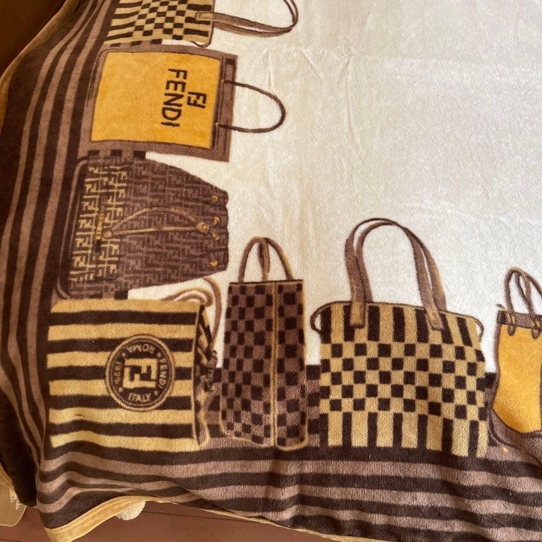 FENDI★毛布！寝具！レア！フェンディ、マイヤー毛布