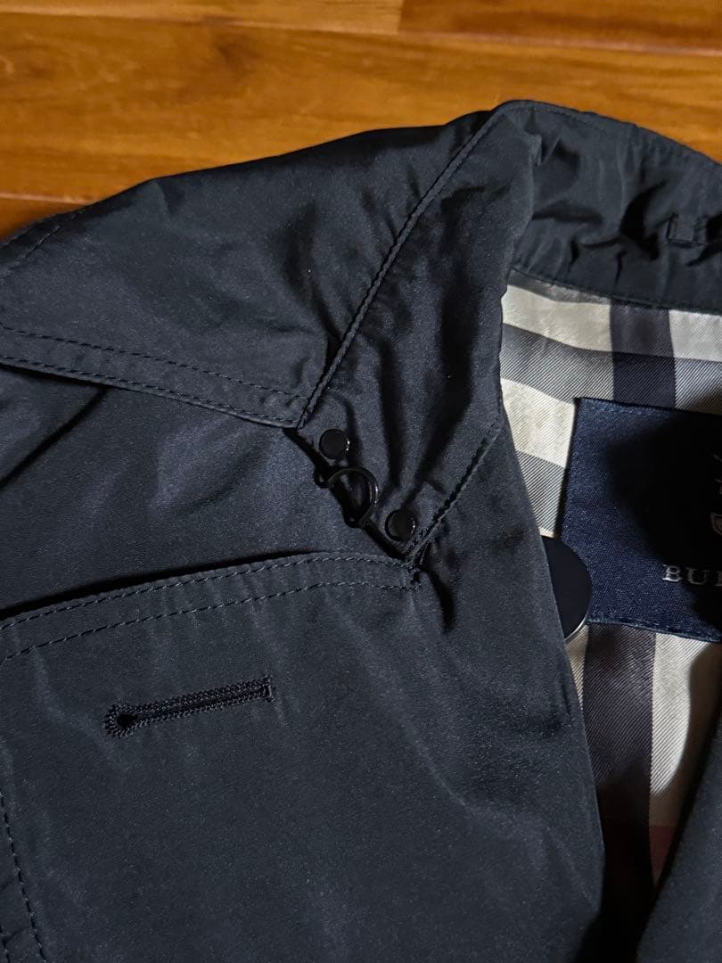 Burberry バーバリーロンドンのトレンチコート