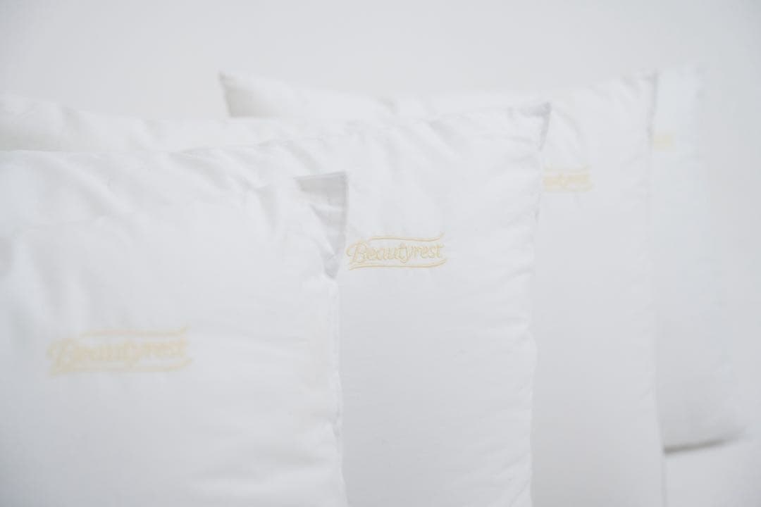 シモンズ（Simmons） 正規品 枕 イタリア製 ４個セット