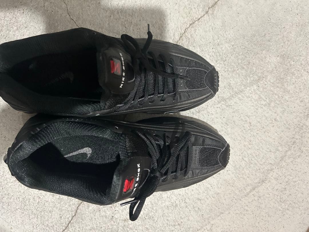 靴 NIKE SHOX R4 BLACK