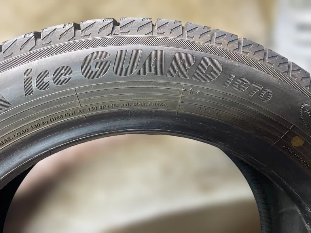 ①【よしまるさま専用】185/60R16　ヨコハマ 　スタッドレスIG70