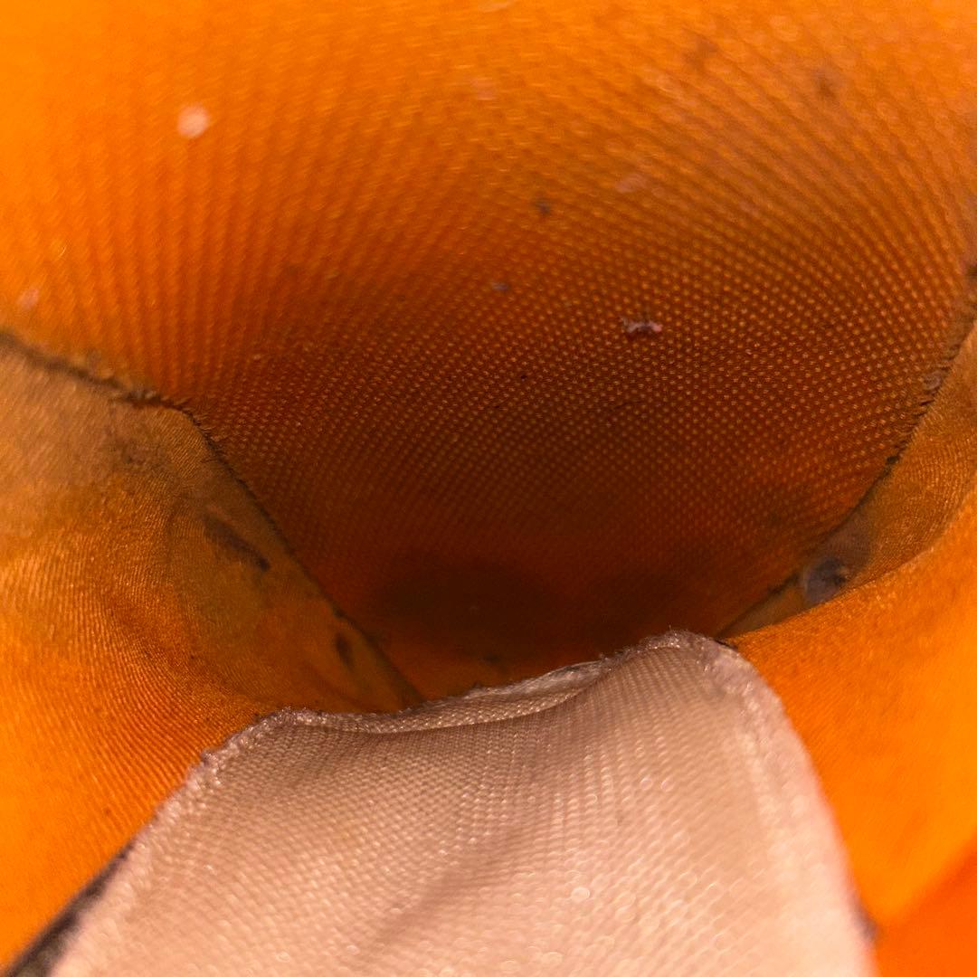 バレンシアガスニーカー