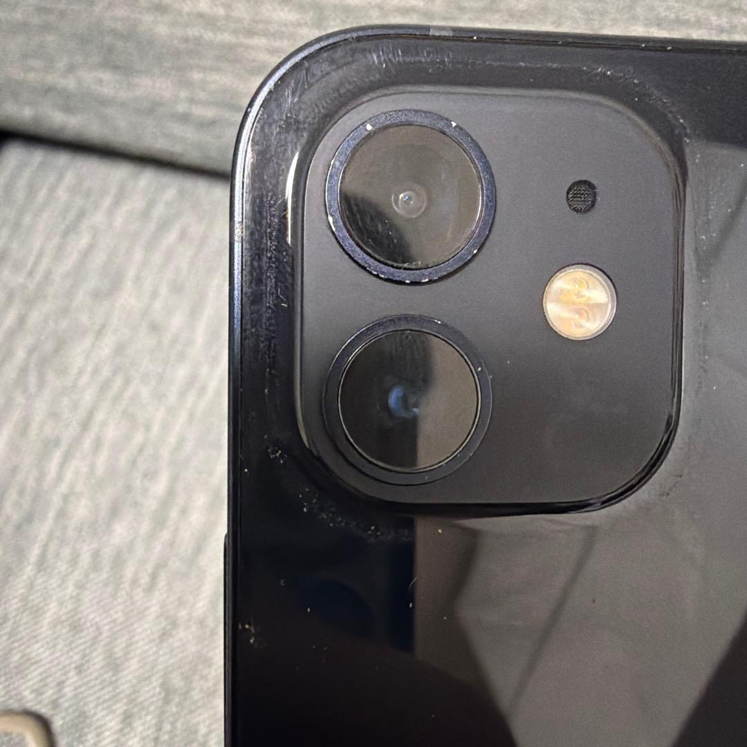 Apple iPhone 12 ブラック6.1インチ 本体　64G