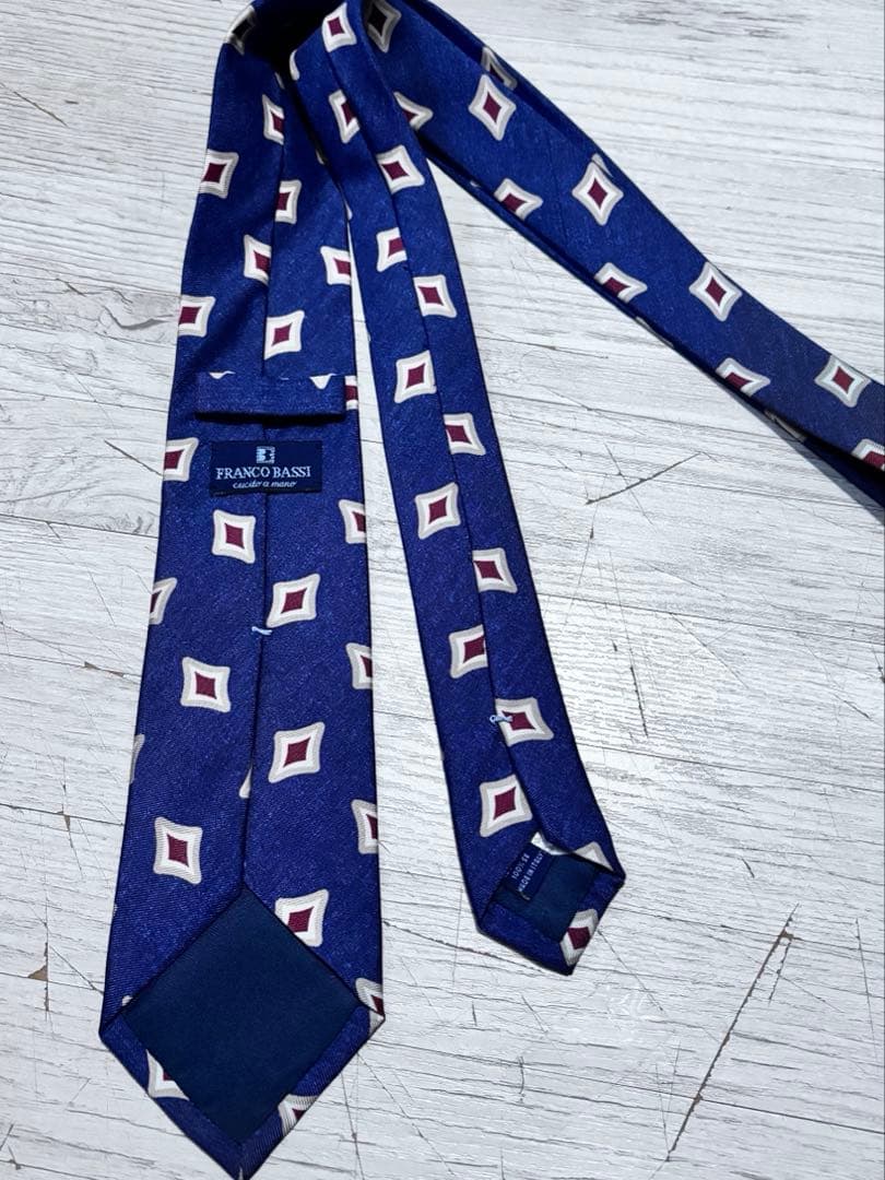 FRANCO BASSI フランコバッシダイヤ　小紋柄　ネクタイ　イタリア製