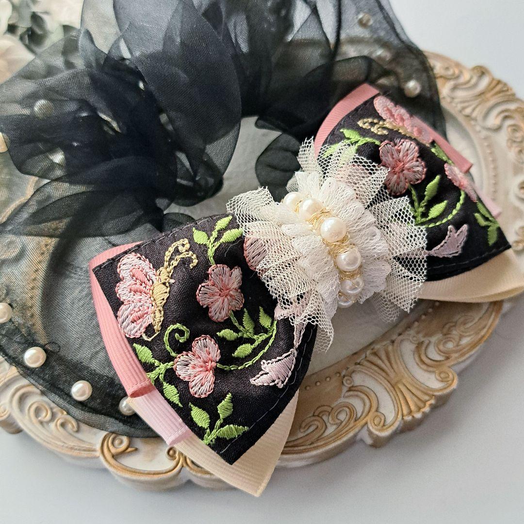 まり様お取引中⭐3036⭐❣️大人可愛い華やかアクセ❣️オリジナル✴インド刺繍