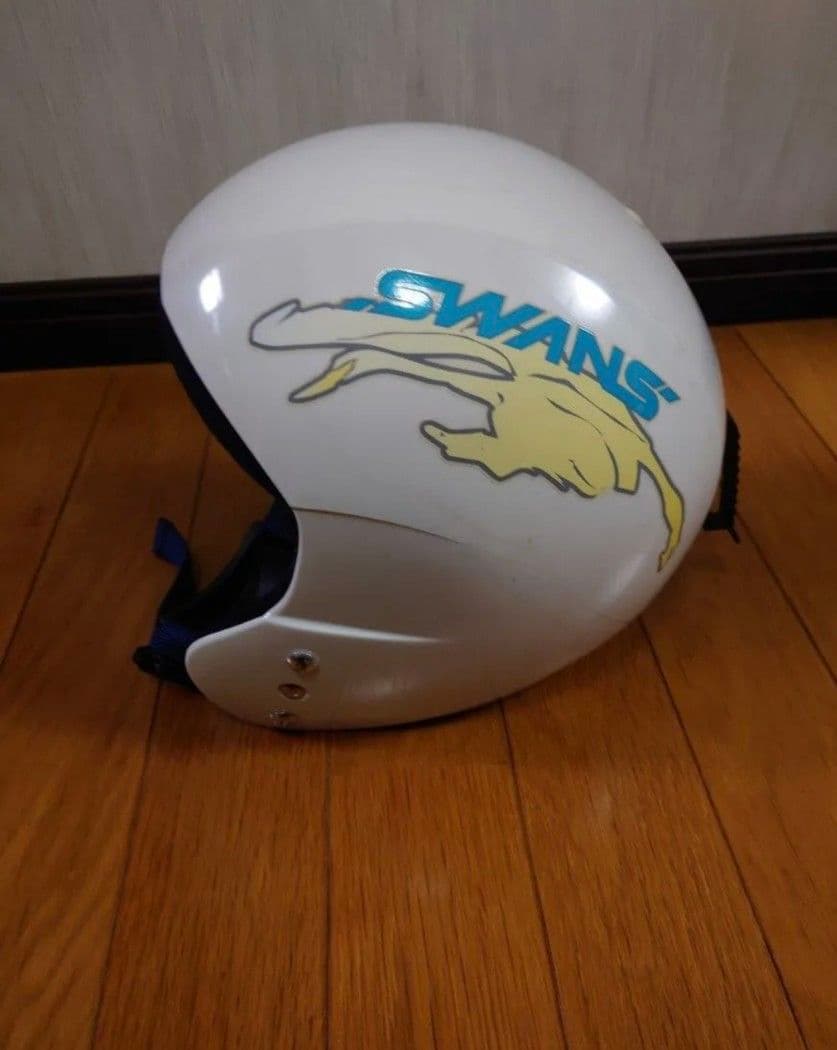 ティーチングベルト　トライスキー　幼児用ジュニア用スキーヘルメット　ゴーグル