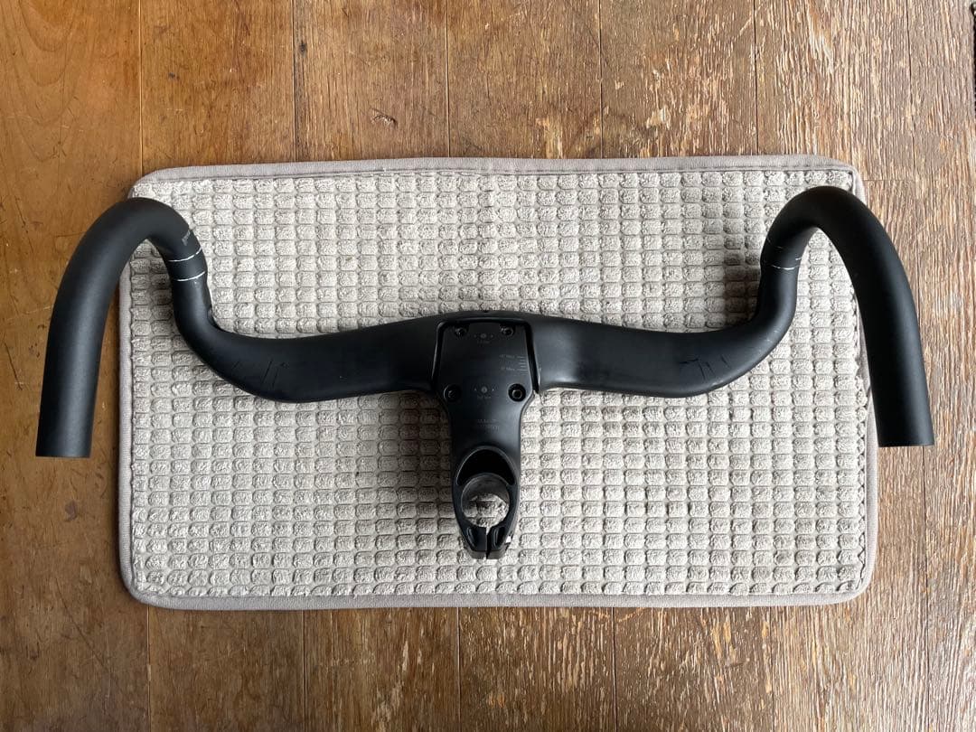 TREK MADONE SLR Gen6 ハンドルステム