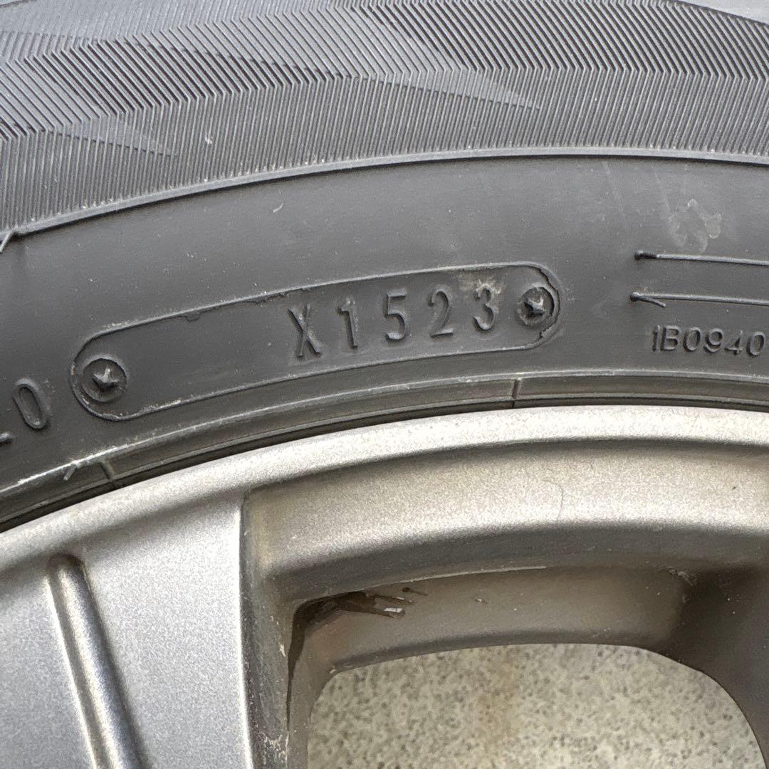 WINTER MAX ダンロップ205/60 R16 スタッドレス値引き可