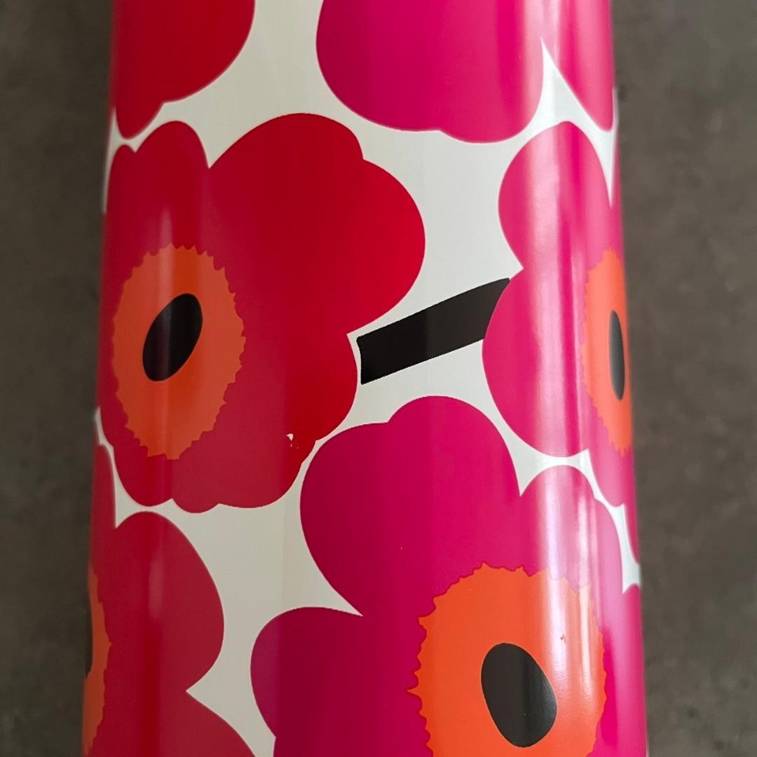 新品　Marimekko　マリメッコ　水筒　魔法瓶　ウニッコ　1L　北欧