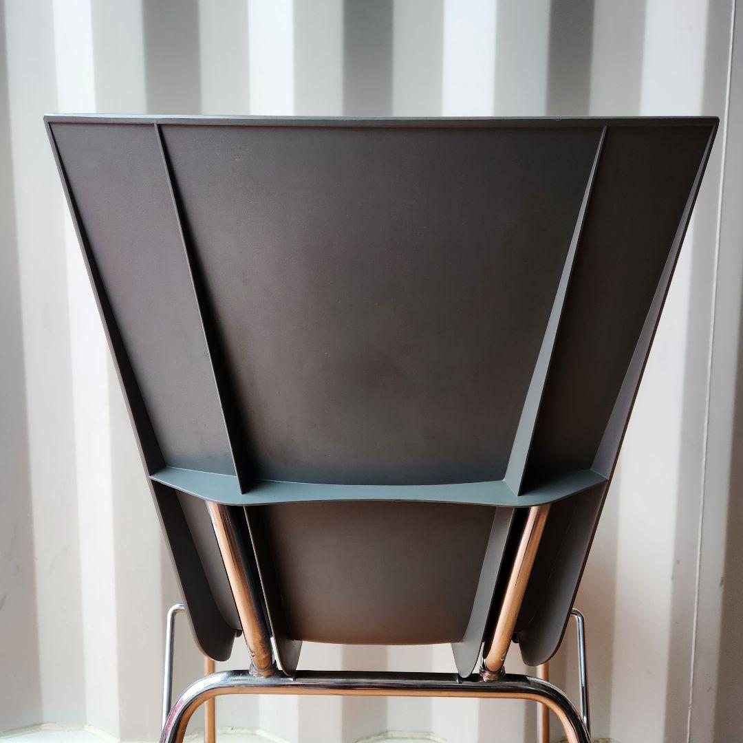 希少　SEGIS STORM スタッキングチェア　チャコール　italy