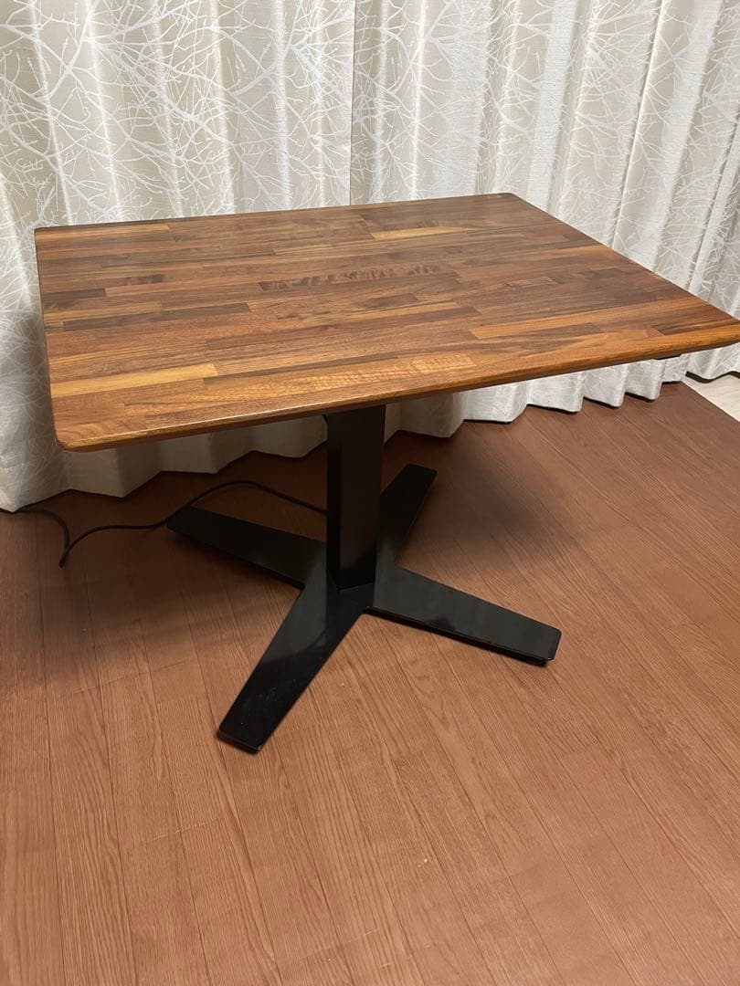 I&C 電動昇降テーブル